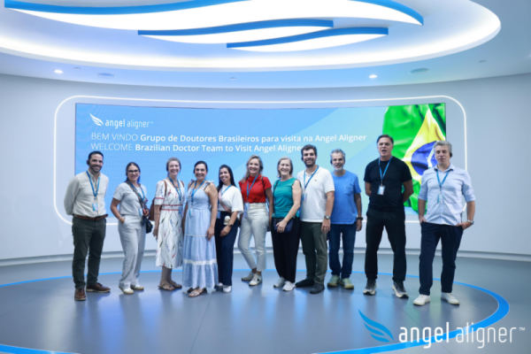 配资专业网上配资 巴西正畸专家到访时代天使：共探临床实践与数字化新模式